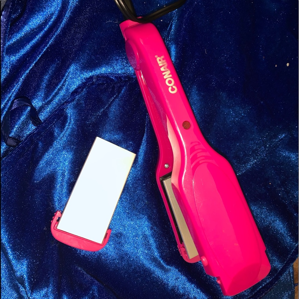 Straightener